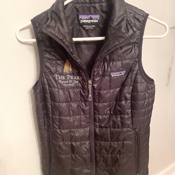 Patagonia Jackets & Blazers - Patagonia Vest • XS